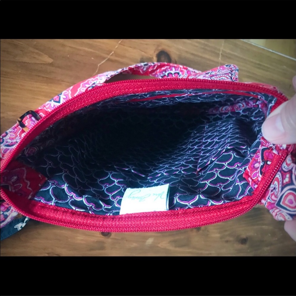 Vera Bradley Red/Black Cross Body Purse, 10” X 10.5” - Picture 7 of 8